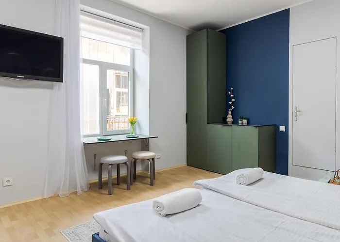 є світло, кондиціонер, центр * Lviv